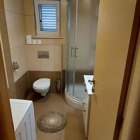In 43519 Apartment *